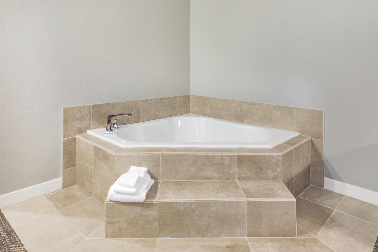 Hawthorn Extended Stay By Wyndham Oklahoma City Airport 외부 사진