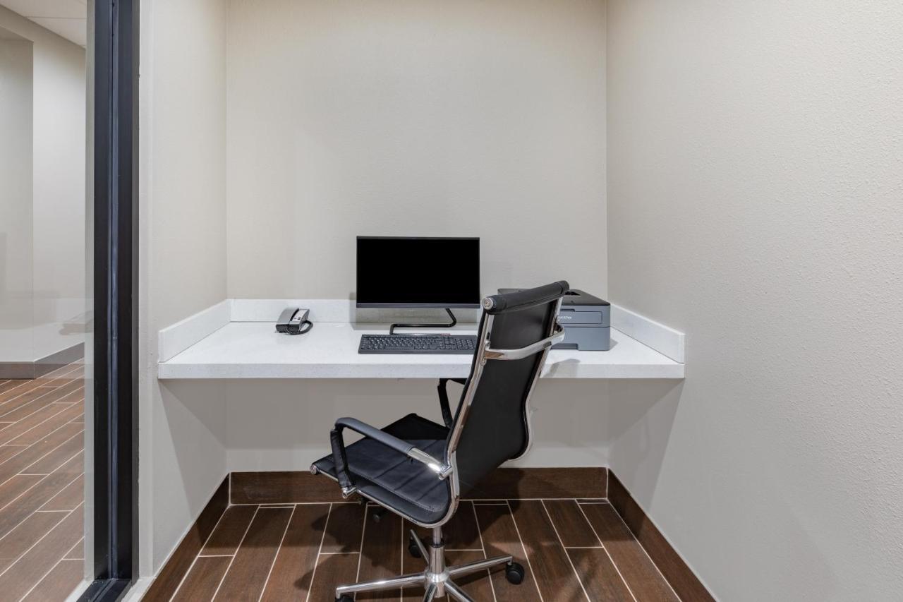 Hawthorn Extended Stay By Wyndham Oklahoma City Airport 외부 사진